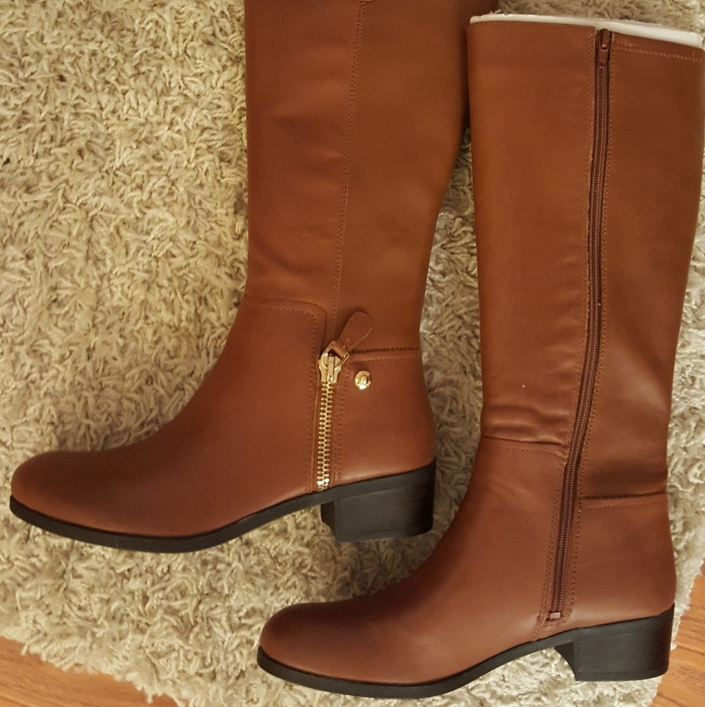 New Guess riding boots